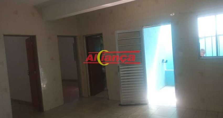 CONJUNTO DE CASAs COM COMERCIO