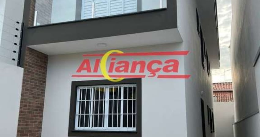 Sobrado à venda em Arujá com 3 suítes e área gourmet ? 114,80m² de área construída