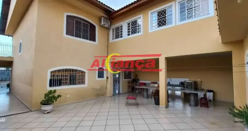Casa em condomínio fechado com 4 quartos à venda na Rua Piauí, 143, Jardim Santa Bárbara, Guarulhos
