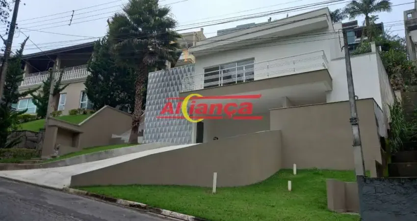Casa em condomínio com 3 suítes, 2 living, 2 vagas em Arujá hills 3 - Arujá