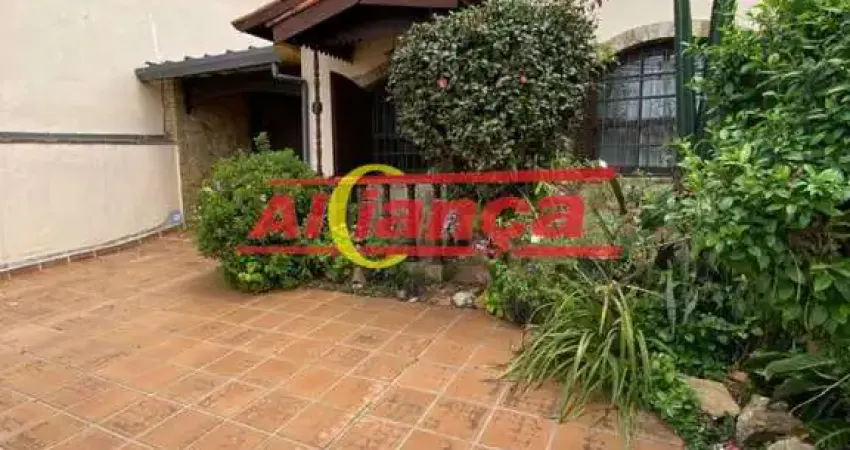 Casa com 3 quartos à venda na Rua Recife, 331, Vila Rosália, Guarulhos