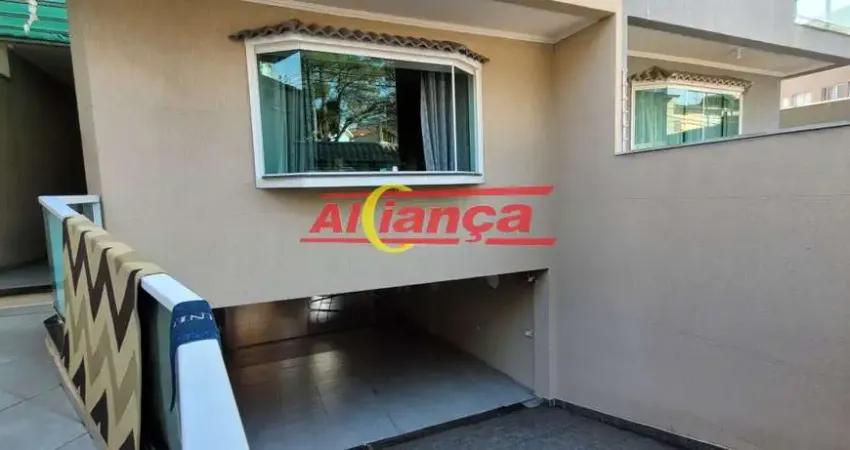 Excelente  Sobrado com 03 suites