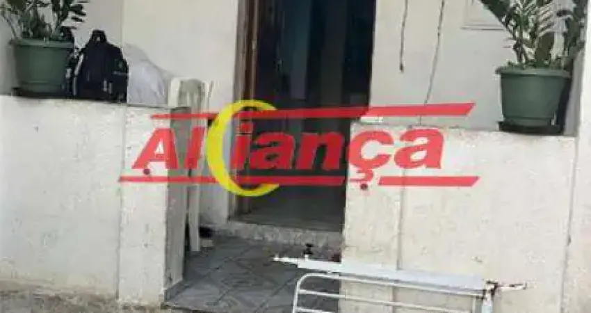 Casa com 3 quartos à venda na Rua Dona Olga, 574, Vila São João, Guarulhos