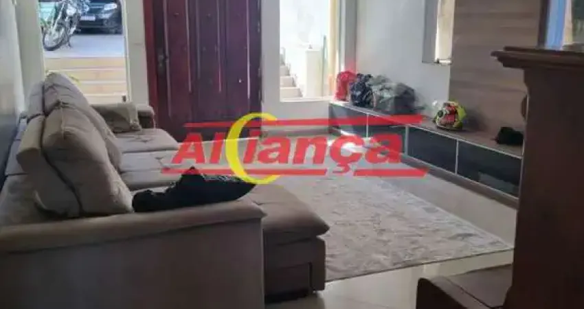 SOBRADO COM 3 QUARTOS E 4 BANHEIROS A VENDA  - VILA MOREIRA - GUARULHOS/SP.