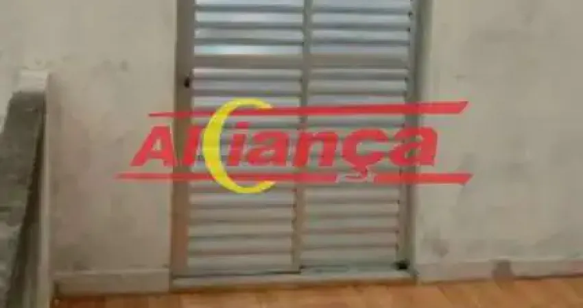 Sobrado no Jardim Santa Paula - Vaga para 03 carros