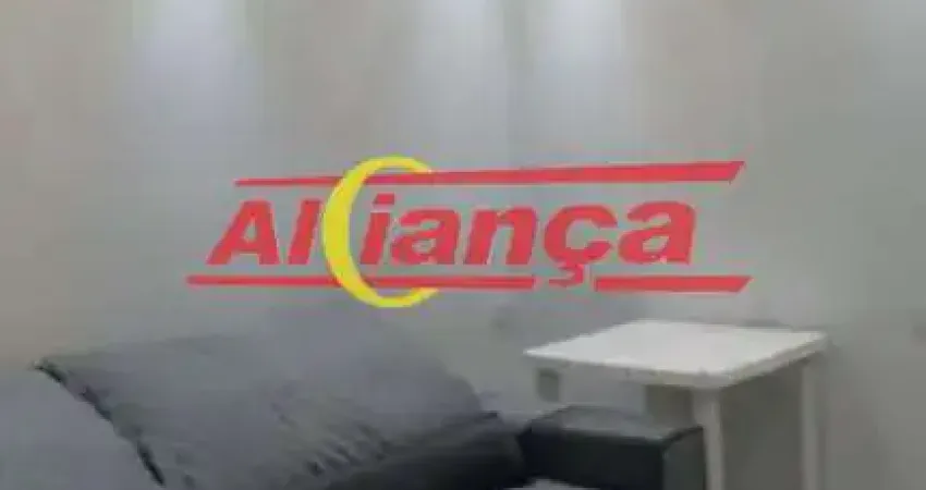 Casa térrea possue ;2 quartos sendo 1 quarto com suite,sala ,cozinha , banheiro,aérea de serviço nos