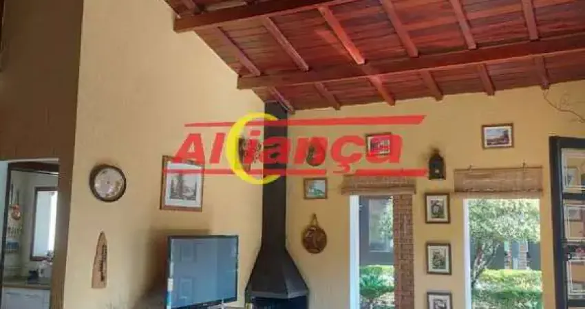 Casa em condomínio fechado com 4 quartos à venda na Est Velha de Mairiporã, Rio Abaixo, Mairiporã