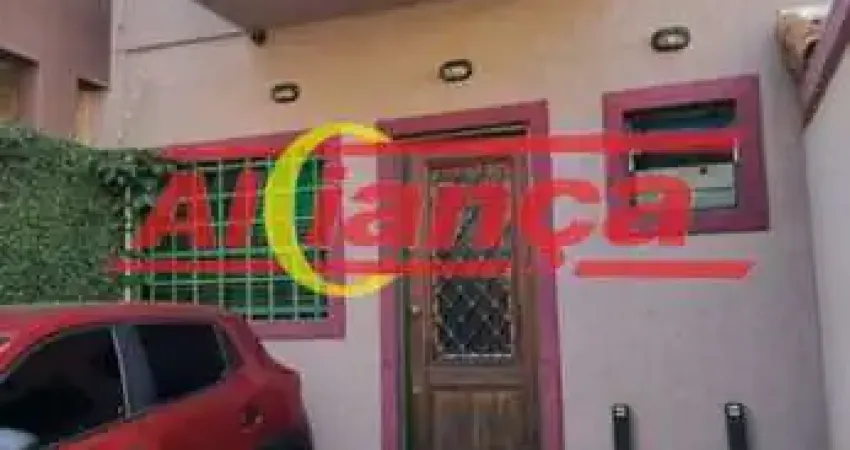 Sobrado em ótima localização e próximo a diversas opções de serviços e comércios