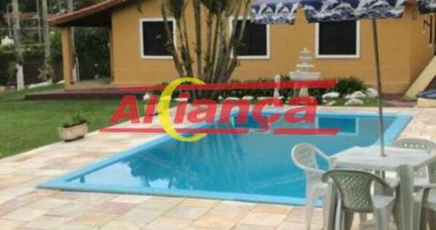 Chácara / sítio com 4 quartos à venda na Rua dos Guarantãs, 499, Parque dos Jacarandás, Arujá