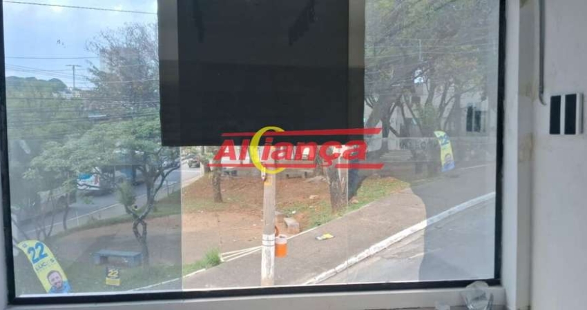 Prédio com 3 salas à venda na Rua Segundo-Sargento Fernando Fontes, 20, Jardim Santa Mena, Guarulhos