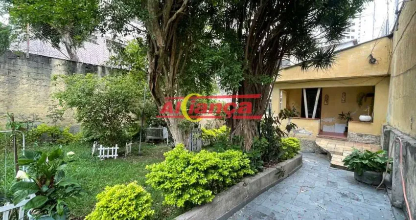 CASA TÉRREA COM TERRENO DE 266M² - VILA ZANARDI - GUARULHOS/SP