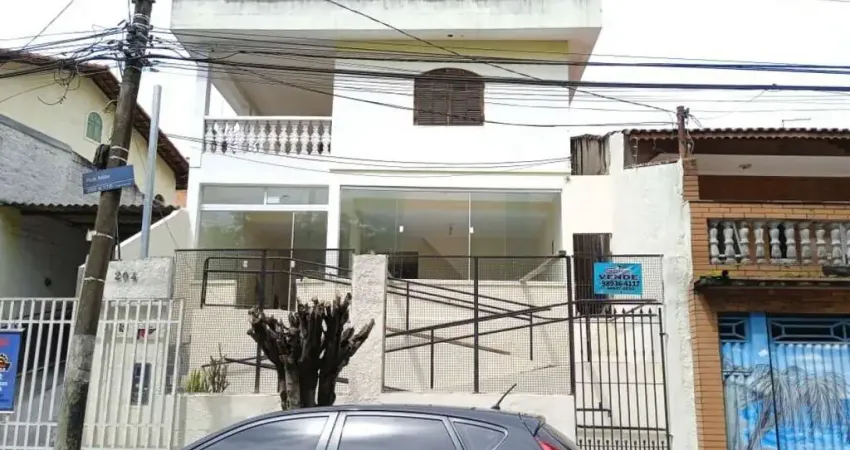 IMOVEL COMERCIAL COM 300M² -