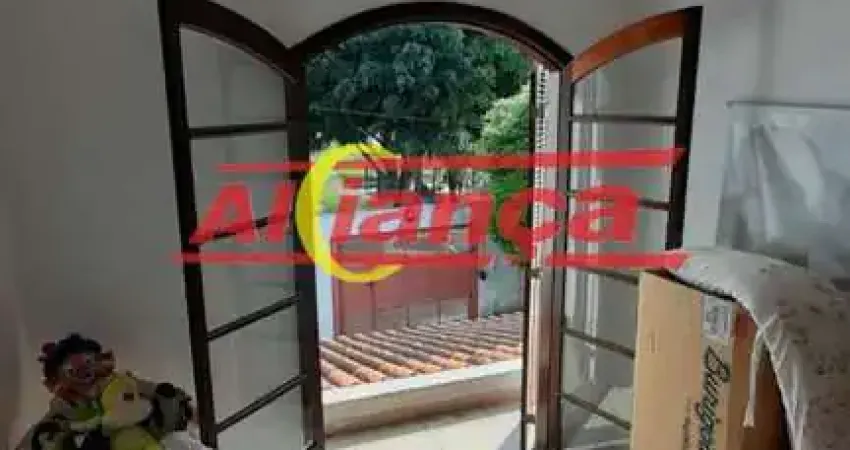 Sobrado bem lozalizado Região de Arúja
