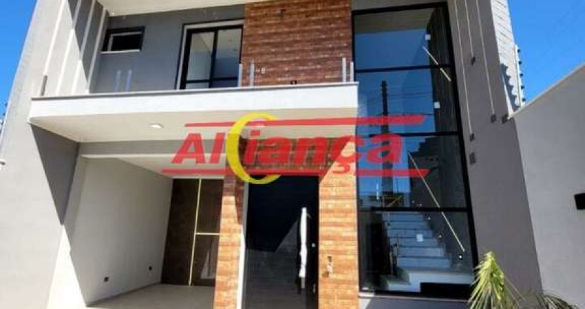 Sobrado  com 3 suítes, 3 vagas e Piscina- Res. e Com. Guarulhos.- Guarulhos-SP.