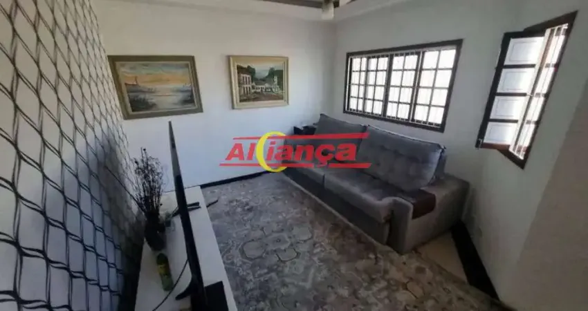 Sobrado a venda com 3 dormitórios e 3 vagas - Recidencial Cerconi / Guarulhos