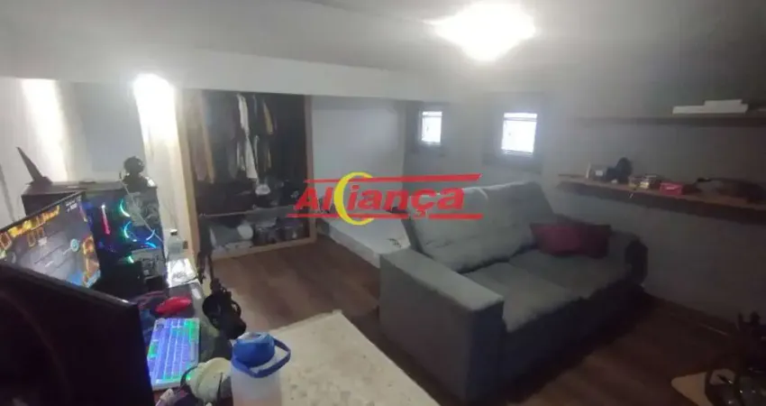 Casa com  1 dorm bem grande podendo virar 2 dorm , cozinha e sala integrada  com  1 vaga garagem.