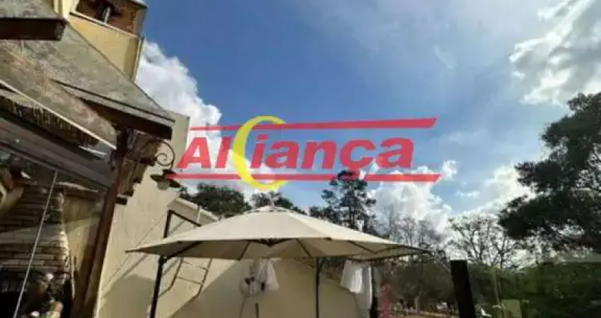 Maravilhosa casa condomínio Estancia da Serra Mairiporã