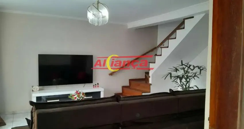 SOBRADO  COM EDÍCULA À VENDA NO JARDIM ADRIANA
