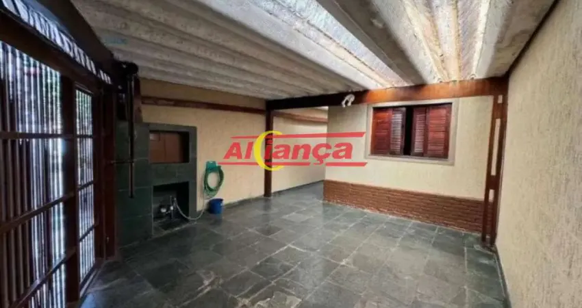 Casa Vila Rosália, 2 dorms, com um maravilhoso Jardim