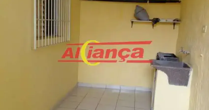 Casa com 4 quartos à venda na Rua Icaraíma, 131, Jardim Monte Carmelo, Guarulhos