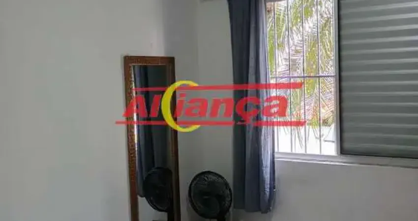 Apartamento com 2 quartos, 1 banheiro, cozinha planejada e 1 vaga de garagem. agende sua visita