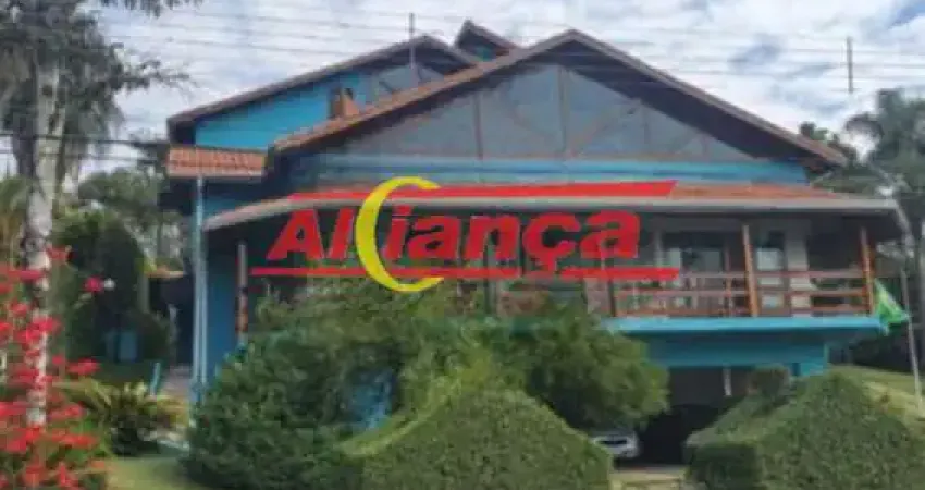 Casa de Condomínio com 4 Quartos e 6 banheiros à Venda, 750 m² Mairiporã