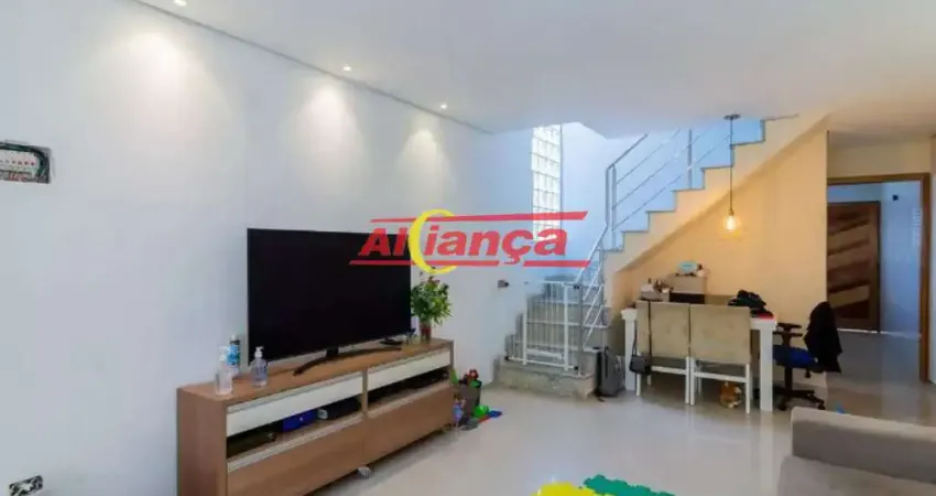 Sobrado 104m², com 3 quartos e 1 suíte à venda no Jardim Santa Clara