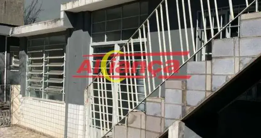 Casas para Renda ou moradia 4 Quartos na Vila Barros - Pertinho da Estação CPTM