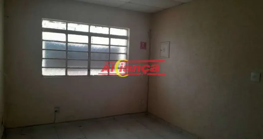 Casa com 3 quartos à venda na Rua Luiz Faccini, 411, Centro, Guarulhos