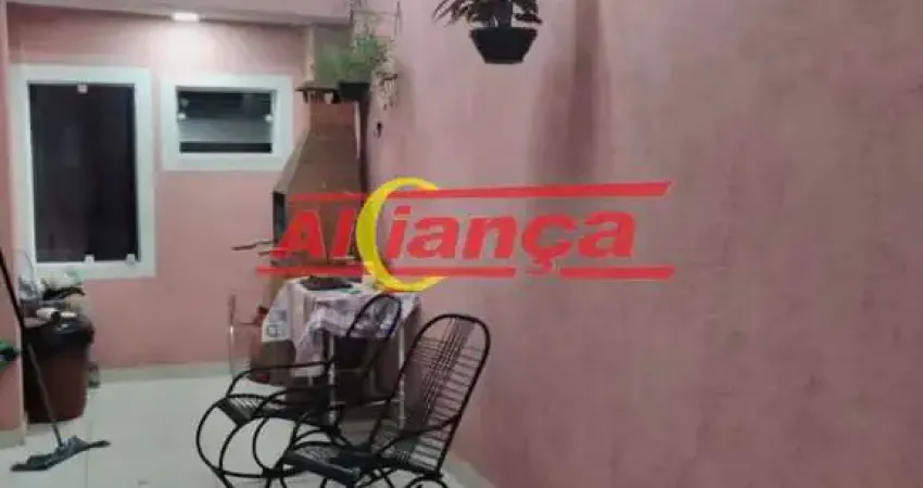 Sobrado à venda com 179m², 3 Quartos, sendo 3 Suítes e 2 Vagas na Vila Augusta