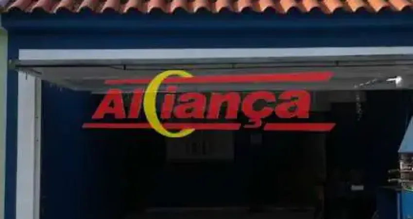 Casa térrea no Jaçanã, com 3 dormitórios, uma suíte, 4 vagas.