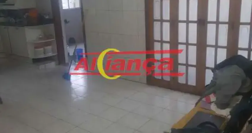 SOBRADO COM 2 DORMITÓRIOS A VENDA, 300m² JARDIM VALERIA - GUARULHOS/SP