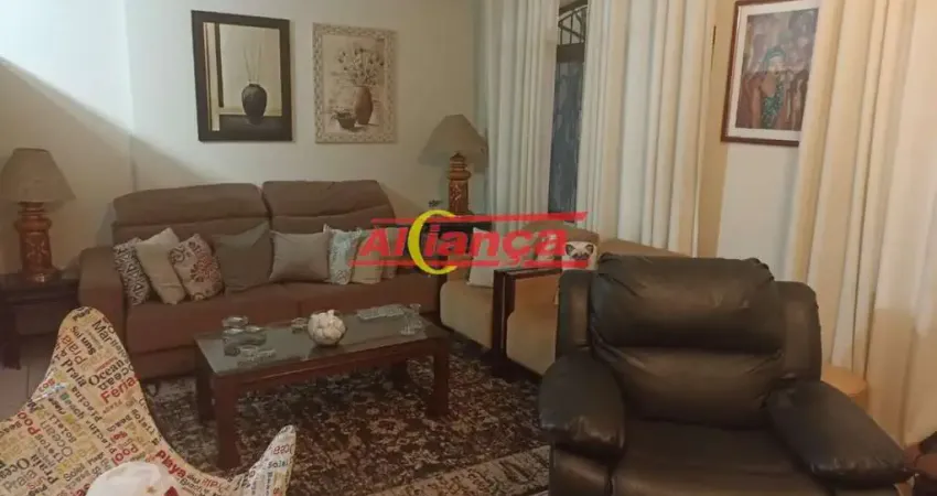 Casa térrea com 3 suítes e 3 vagas - Parque Renato Maia / Guarulhos
