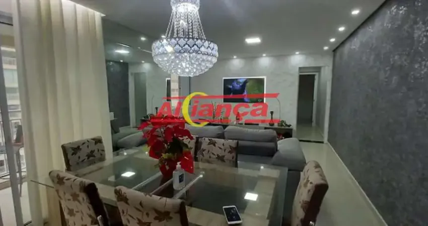 Apartamento À venda de 2 quartos com suíte no Condomínio Alegria