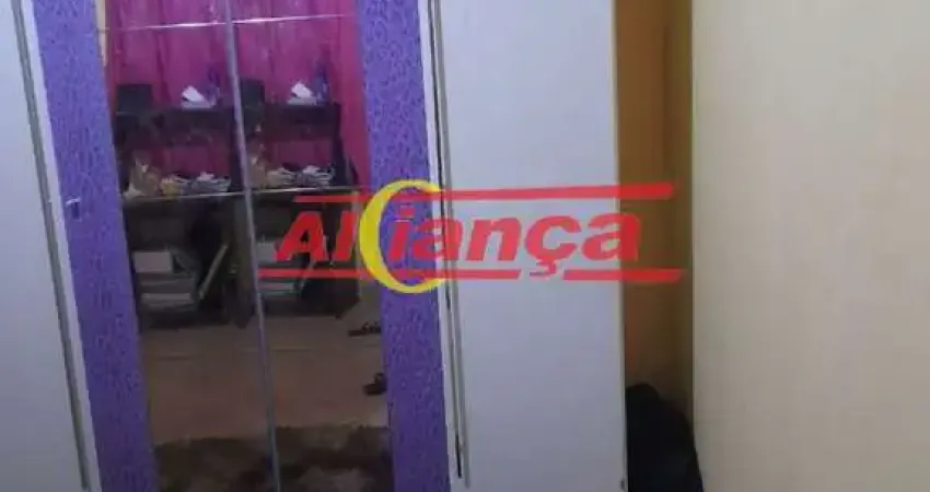 Casa com 3 quartos à venda na Rua Pedro Asterone Marigliani, 101, Jardim Santa Maria, Guarulhos