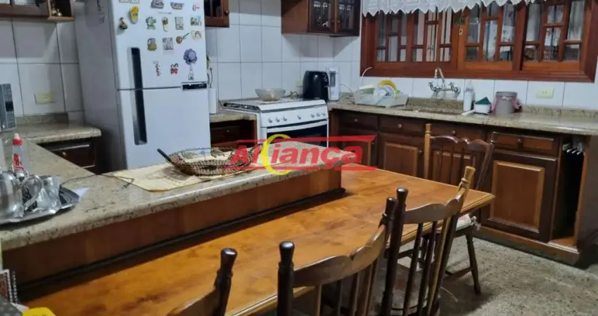 Sobrado a venda com 3 quartos e 2 banheiros, 179m², ponte grande - guarulhos.gru/sp.