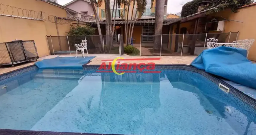Sobradoà venda 4 quartos - 2 suíutes com piscina 470 m²  - 4 vagas na vila galvão
