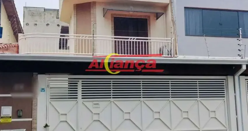 Sobrado Alto Padrão Porteira Fechada com Sala de Cinema e Energia Solar