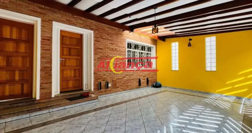 Casa com 320m², 3 dormitórios e 1 suíte à venda no Jardim Munhoz