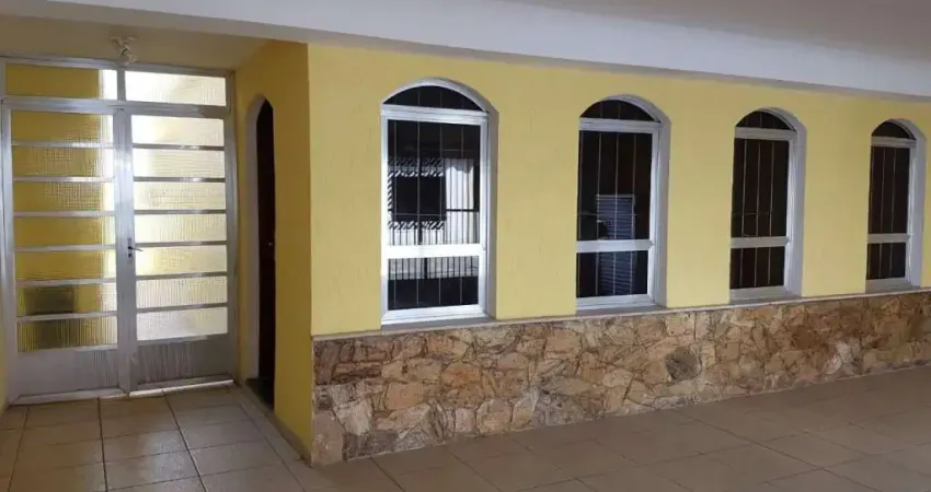 SOBRADO COM 3 QUARTOS, SENDO 1 SUÍTE A VENDA, 263m² Vila Galvão - Guarulhos - SP