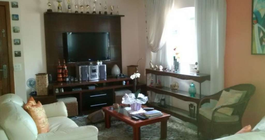 Sobrado com 4 dormitórios sendo 3 suites, 1 das suites possui closet á venda, 192,40m² - vila galvão