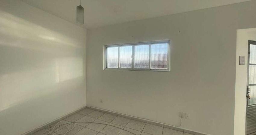Apartamento para Locação em Mogi das Cruzes, Alto Ipiranga, 3 dormitórios, 1 banheiro, 1 vaga