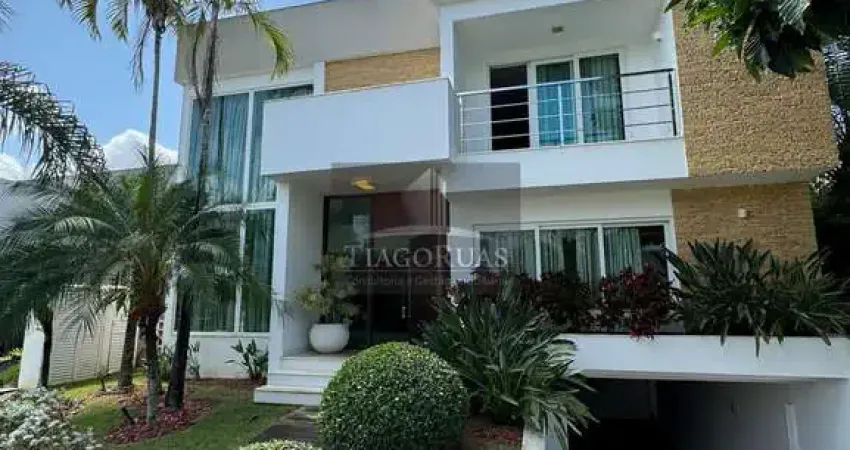 VENDA - CASA VENDA ALPHAVILLE 1 Casa de 4 Suítes todas com varanda  Sala ampla sem vigas bastante iluminação natural, Pé direito duplo.
