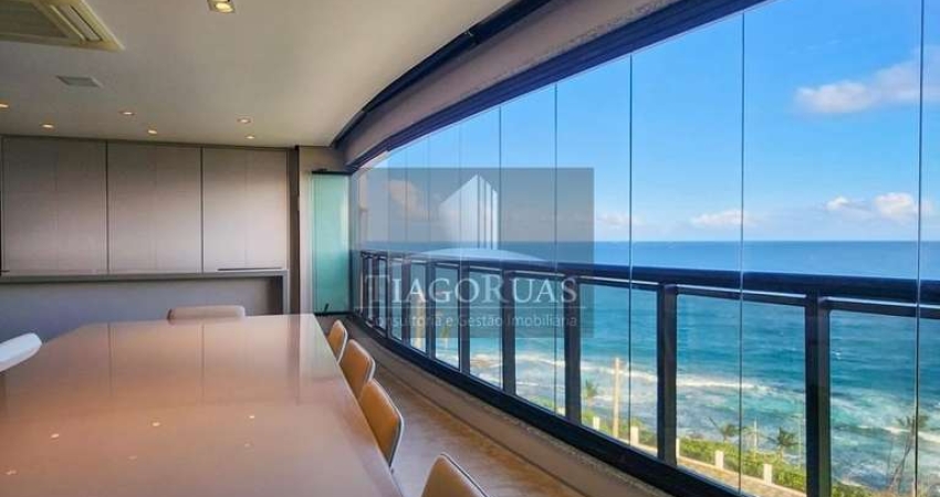 Orizon Morro Ipiranga, vista mar, 3 suítes, com 335 m² e 5 vagas de garagem.
