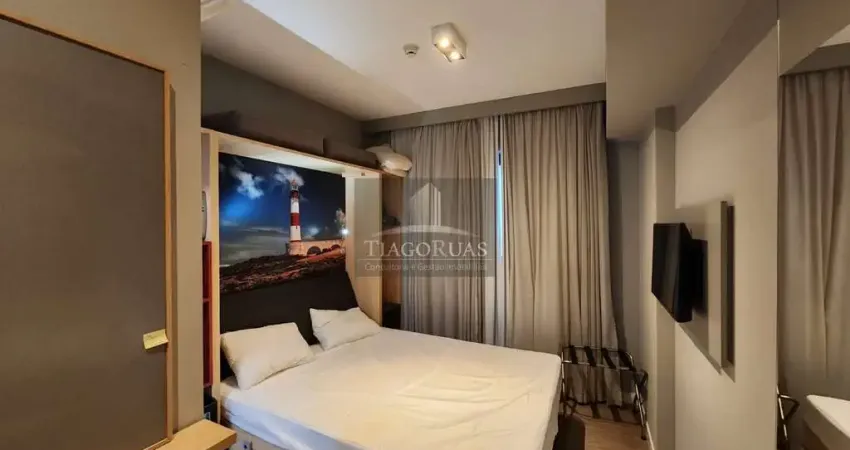 Flat Caminho das Árvores Studio com 17 m², mobiliado, serviços de camareira, excelente localização.