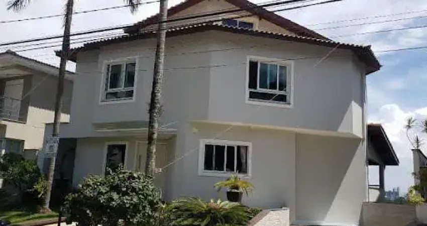Sobrado com 4 dormitórios à venda no Condomínio Swiss Park, 379 m² por R$ 3.000.000 - Parque Terra Nova II - São Bernardo do Campo/SP