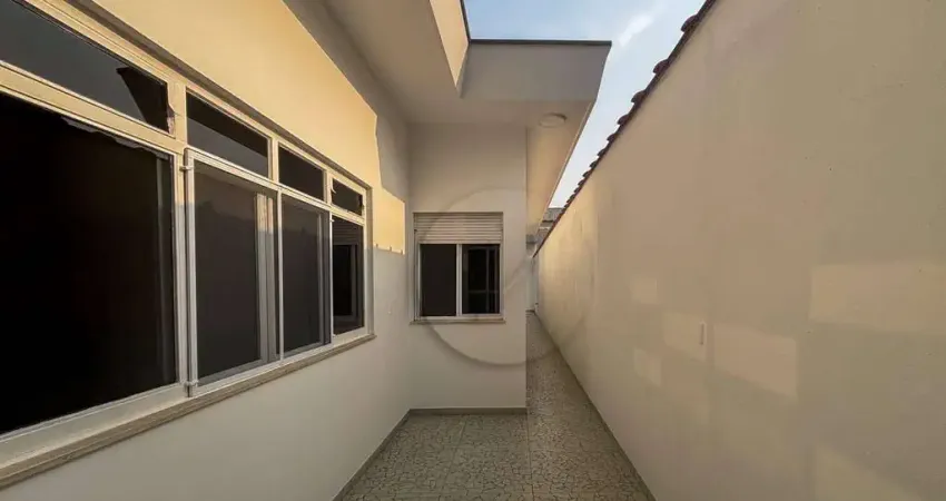 Casa com 3 dormitórios para alugar, 275 m² por R$ 16.863,46/mês - Vila Assunção - Santo André/SP