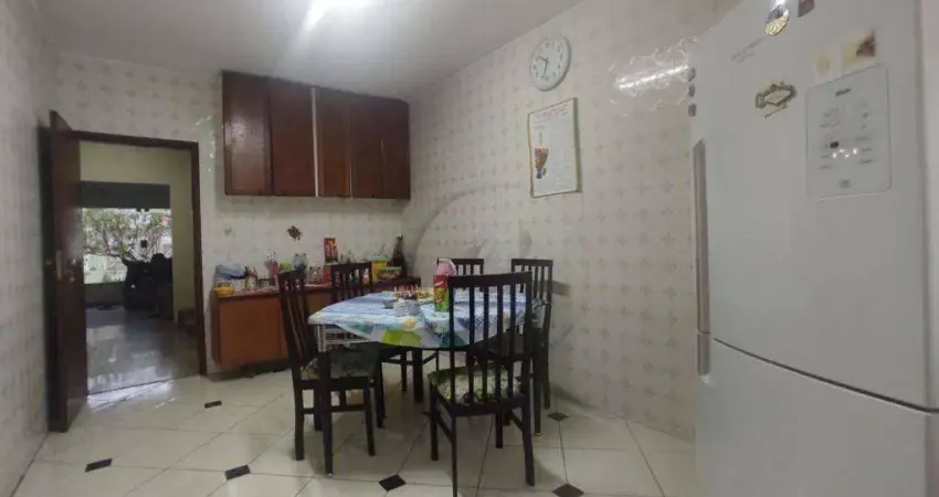 Sobrado com 3 dormitórios à venda, 237 m² por R$ 1.325.000,00 - Jardim - Santo André/SP
