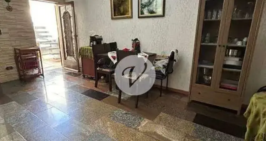 Casa à venda, 4 quartos, 2 suítes, 8 vagas, vila vitória - santo andré/sp