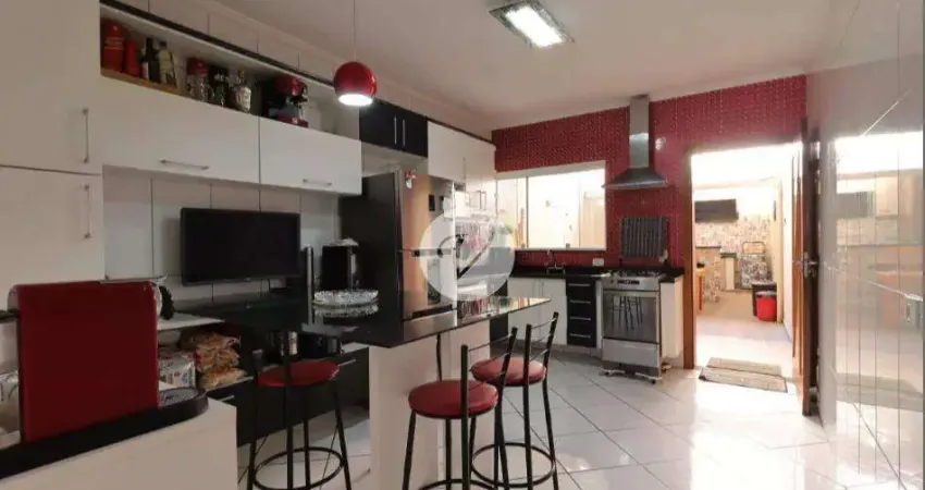Casa com 3 quartos para alugar na Rua Maringá, Vila Helena, Santo André